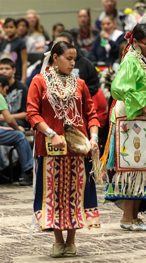 Hunting Moon Pow Wow Powwowimages Is The Gallery Flickr