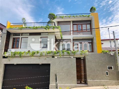 Brand New Super Luxury Beautiful 3st House For Sale In Pannipitiya Ikman