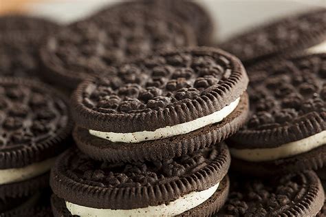 Watch The Ol Toothpaste In The Oreos April Fools Day Prank