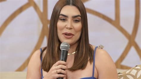 Naiara Azevedo Surpreende No Encontro Mando Praquele Lugar