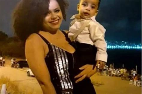 Mãe é Presa Suspeita De Degolar O Filho De 5 Anos Em Ritual