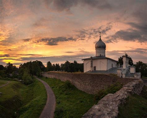 Храмы Пскова (73 фото)