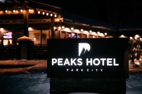 Park City Peaks Hotel - Park City Accommodation - MountainWatch Travel