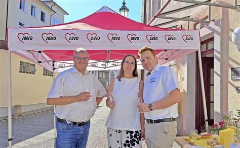 Ein Dach überm Kopf am Infostand der AWO Bad Säckingen Badische Zeitung