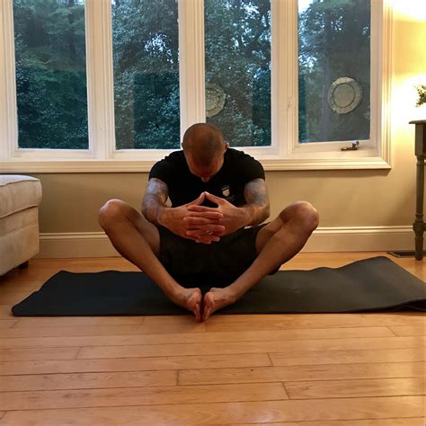 Best Stretches for Time-Crunched Cyclists | TrainingPeaks