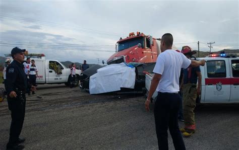 Muere Familia En Trágico Accidente