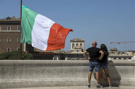 Who Will Lead Italy Out of Its Crisis? Here Are the Key Players - Bloomberg