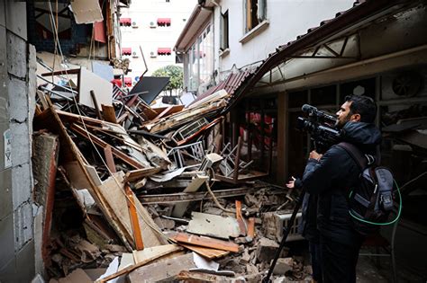 D Zce De Luk Deprem Binalarda Hasar Meydana Geldi