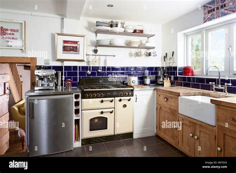 A Small Country Kitchen In A Cotswold Cottage Stock Photo Alamy