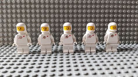 Lego Classic Space Minifiguren Weiss White Sp Kaufen Auf Ricardo