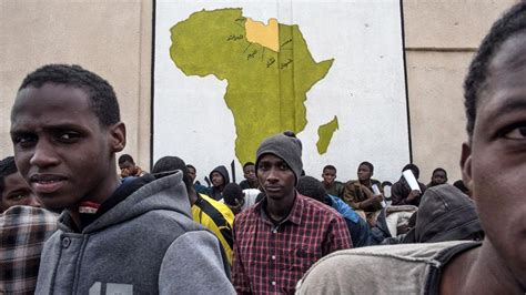 Eu Afrika Gipfel Unhcr Will Fl Chtlinge Aus Libyschen Lagern Nach