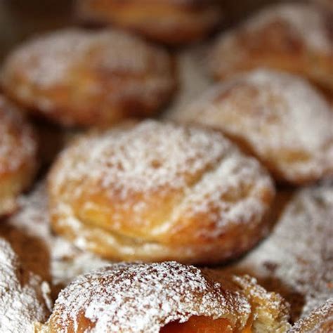 Puff Pastry Filled with Apricot in Syrup Recipe | Yummly | Recipe | Puff pastry filling, Syrup ...