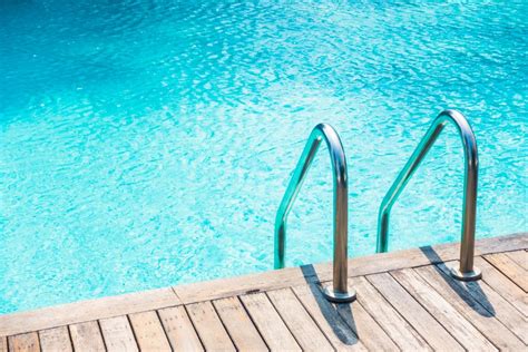 Blog Reasons Why You May Need To Renovate Your Pool