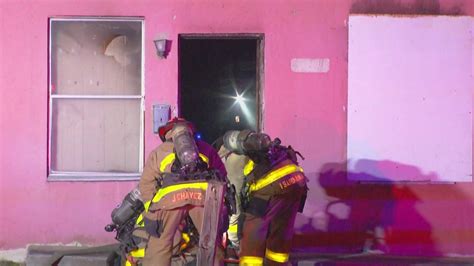 San Antonio Firefighters Knock Down Vacant House Fire On North Side Officials Say