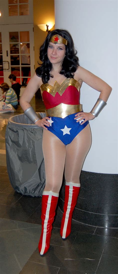 Wonder Woman Cosplay Wonder Woman Cosplay Wonder Woman Cosplay