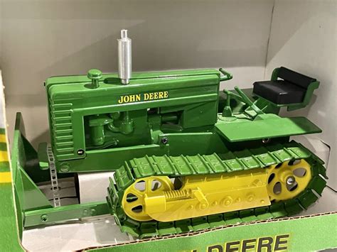 John Deere Mc Crawler W Blade Metal Tracks Speccast