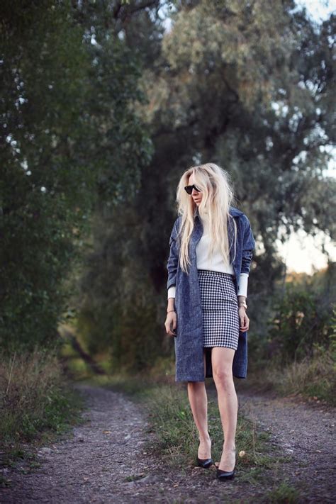 Houndsooth Skirt | 5 inch and up, Blogger outfits, Fashion