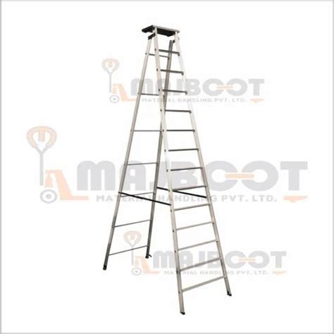 12 ft Folding Self Supported Platform Ladder, For Industrial at Rs 950 ...