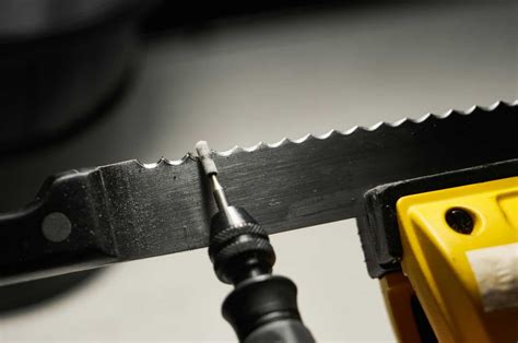 TOP 7 Knife Sharpeners For Serrated Knives: Complete Guide – Sharpy Knives – Passionate Sharpeners