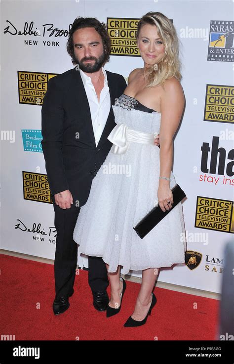 Kaley Cuoco Johnny Galecki Relationship