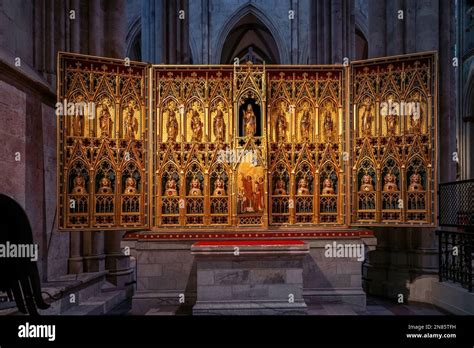 Altar of Poor Clares at Cologne Cathedral Interior - Cologne, Germany ...