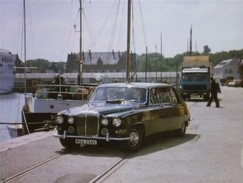 IMCDb Org 1968 Daimler Limousine DS420 In The Love Boat 1977 1986