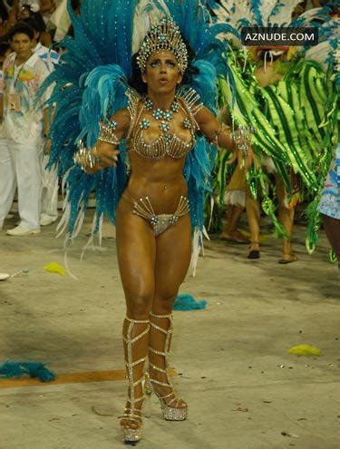 ADRIANA PERETT Nude AZNude