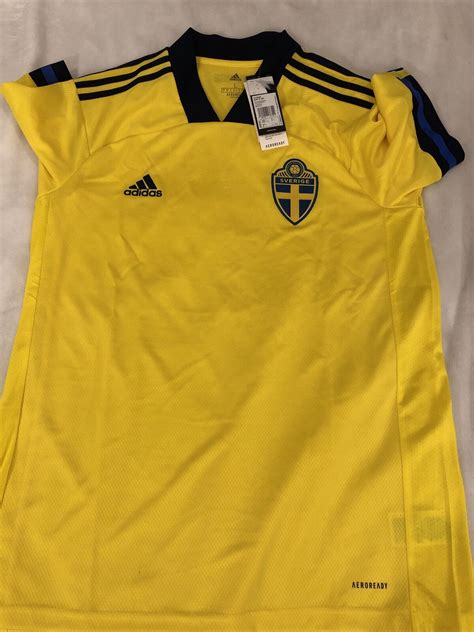 Sweden Team Jersey 2021 Home Size L Mens Football Soccer Shirt Adidas