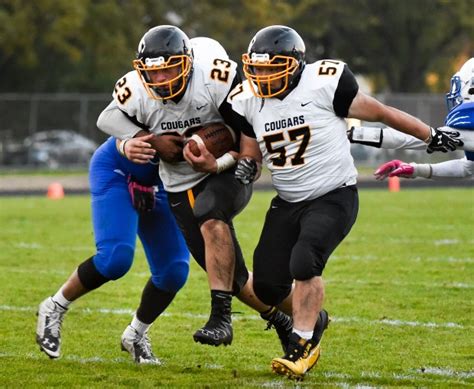 Como Park High School football upset bid falls short against ...