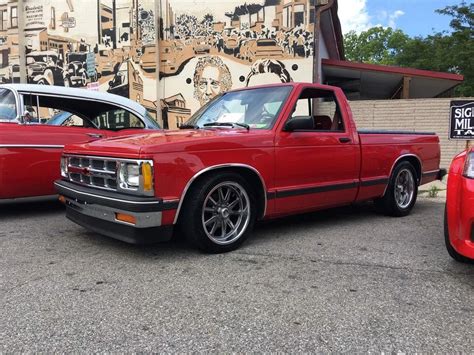 Chevrolet S10 and Silverado Trucks