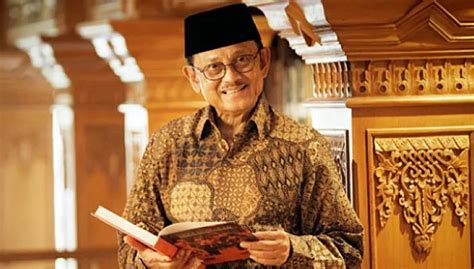 Bj Habibie Wafat Pbnu Pak Habibie Sosok Negarawan Yang Demokratis