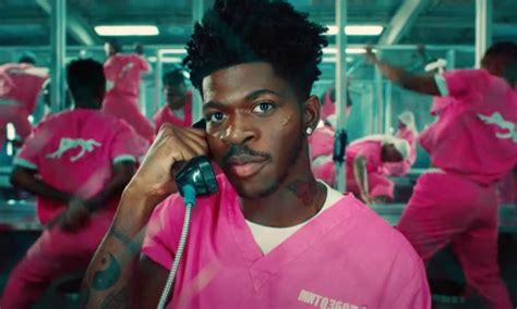 Lil Nas X Baila Desnudo En Su Nuevo Videoclip Cromosomax