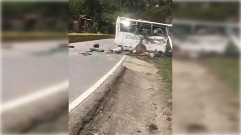 Impactante Video Del Momento Exacto En El Que Bus Se Vuelca En Plena