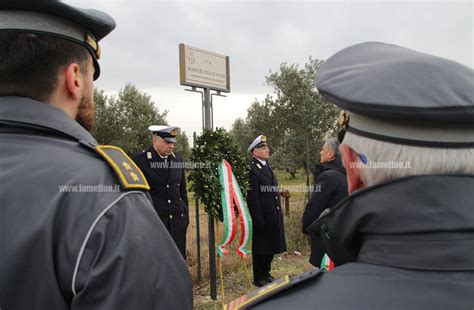 Lamezia Corona D Alloro E Momento Di Raccoglimento Per Ricordare I