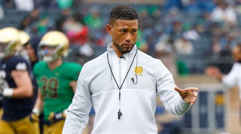 Flexible Marcus Freeman Tweaks Notre Dame Practice Plan Sports