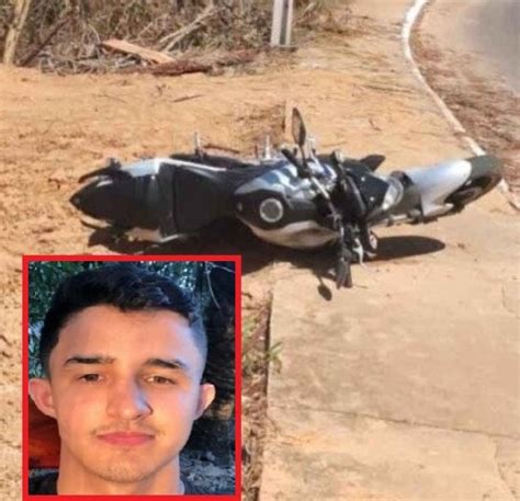 Servidor Morre Ap S Cair De Moto E Ser Arremessado Contra Poste Folhamax