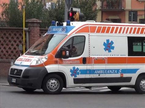 Incidente Fino Mornasco Ciclista Di Anni Travolto E Ucciso Da Un