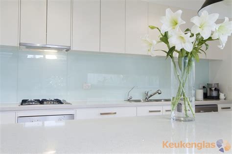 Witte Keuken Achterwand Van Glas In Witte Keuken Keukenglas