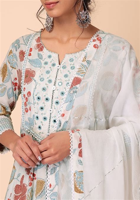 Buy Women Off White Floral Print Cotton Anarkali Kurta With Pants And