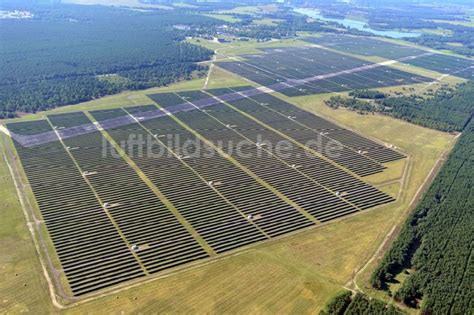 Brandenburg An Der Havel Aus Der Vogelperspektive Solarpark Auf Dem