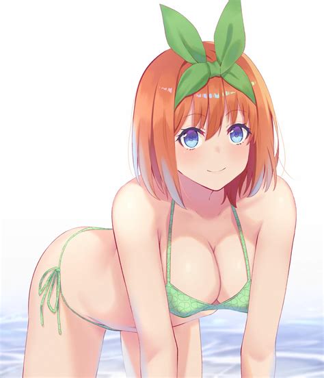 Bikini Yotsuba R Toubunnohanayome