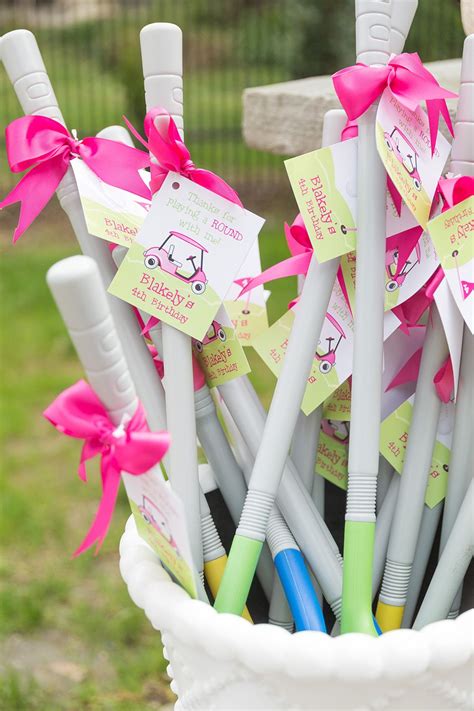 Blakelys 4th Birthday Pink Golf Partee Golf Party Favors Golf Birthday Party First