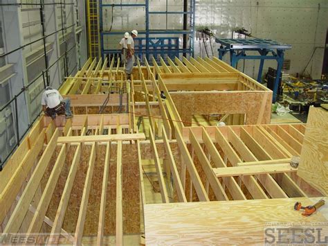 5: Installation of floor joists during construction | Download ...