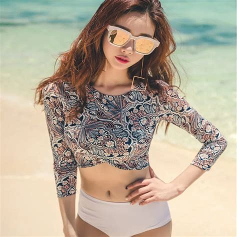 2018 Summer Spring Sexy Long Sleeve Bikini Crop Tops Bikinis Set Mid