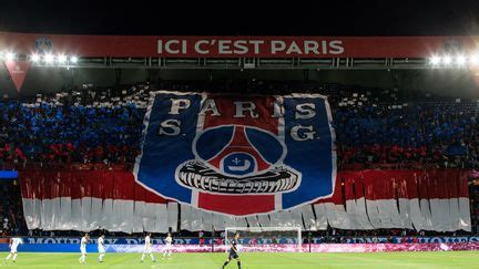 Ligue 1 la tribune Auteuil du Parc des Princes fermée pour deux matchs