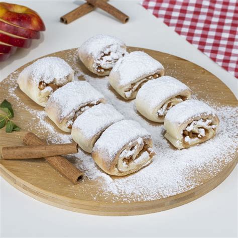 Pizza24.ge. Dessert Apple Roll - delivery in Tbilisi 24/7