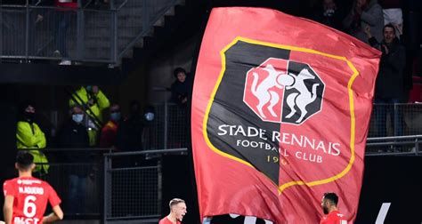 Rennes Premier Contrat Pro Pour Un Jeune Portier Formé Au Club Off