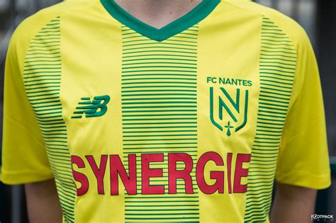 New Balance D Voile Les Maillots Du Fc Nantes