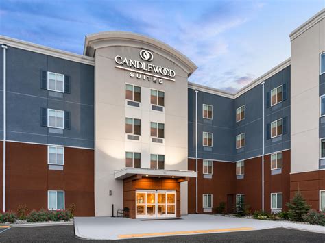 Extended Stay Hotel in Fairbanks, Alaska | Candlewood Suites Fairbanks with Full Size Kitchens