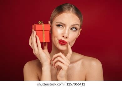 Стоковая фотография 2116291187 Side View Stylish Brunette Woman